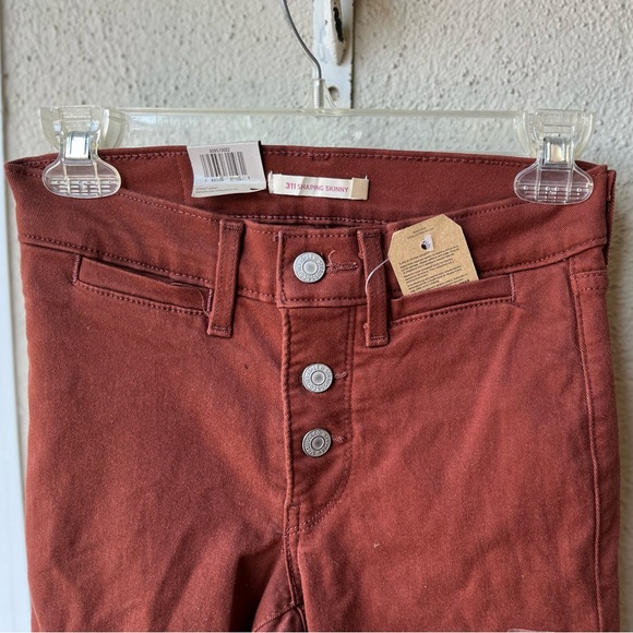 Levi’s never worn - Picture 1 of 8